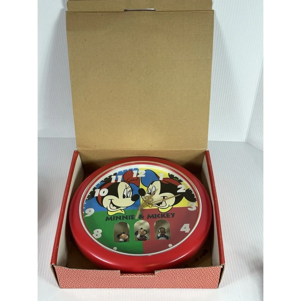 Vintage‎ Walt Disney Dancing Mickey Donald Minnie Wall Clock Model 8392C Working